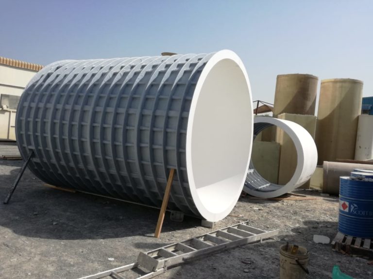 Ribbed large-diameter GRP pipe section