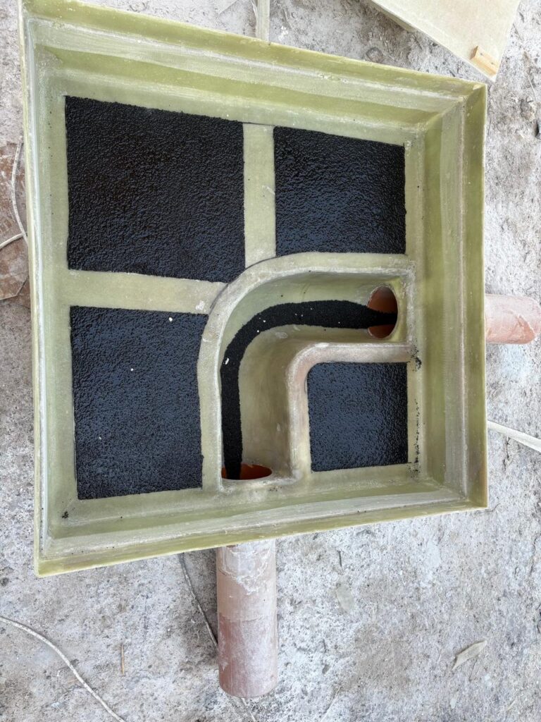 GRP box chamber with flow channel