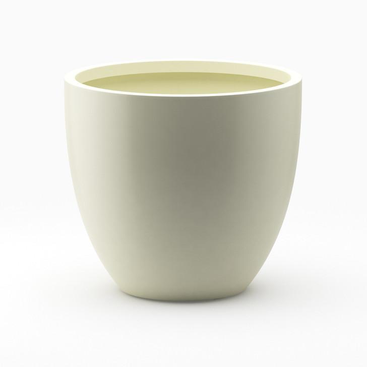 Round moulded planter